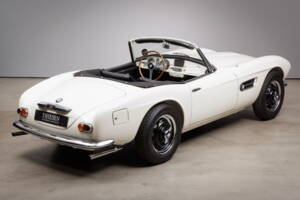 Image 18/43 of BMW 507 (1959)