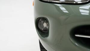Image 13/15 of Jaguar XK8 4.0 (2000)