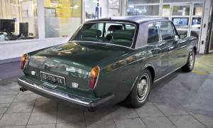 Image 7/48 of Rolls-Royce Corniche I (1977)