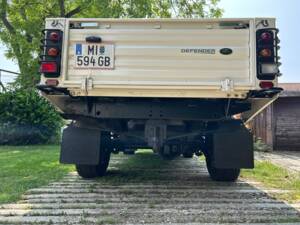 Bild 19/46 von Land Rover Defender 130 Double Cab (1998)