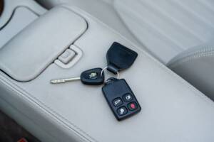 Image 27/91 de Jaguar XK8 4.0 (2000)