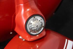 Image 37/50 of Piaggio Vespa 200 Rally (1976)