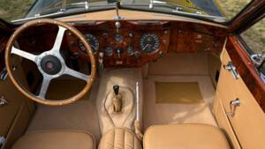 Immagine 22/24 di Jaguar XK 140 SE DHC (1955)