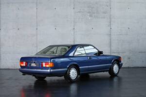 Image 4/39 of Mercedes-Benz 560 SEC (1990)