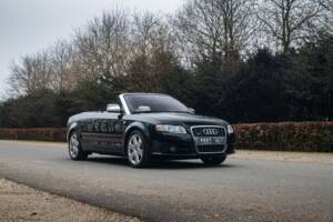 Image 10/39 of Audi S4 (2006)