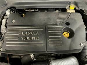 Bild 11/20 von Lancia Thesis 2.4 Multijet (2008)