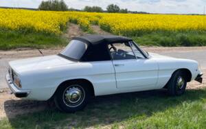 Bild 12/29 von Alfa Romeo Spider 1300 Junior (1971)