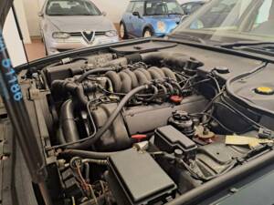 Bild 11/50 von Jaguar XJ 8 Executive (1998)
