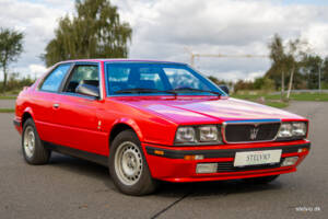 Afbeelding 2/32 van Maserati 222 (1988)