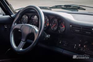 Bild 9/20 von Porsche 911 Carrera 3.2 (1986)