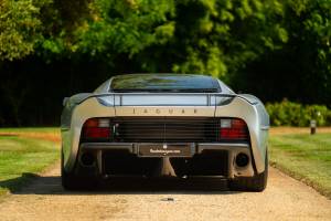 Image 7/50 of Jaguar XJ 220 (1993)