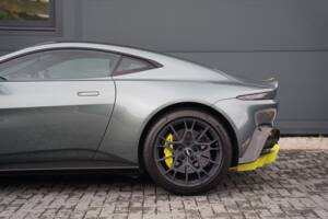 Bild 10/50 von Aston Martin V8 Vantage AMR (2020)