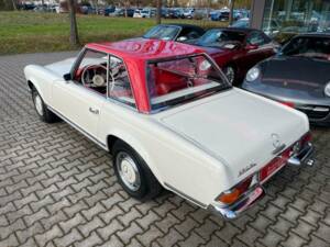 Image 4/16 de Mercedes-Benz 250 SL (1967)