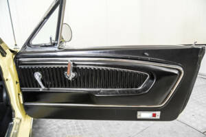Image 42/50 of Ford Mustang 289 (1966)