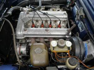 Bild 11/42 von Alfa Romeo 2000 GT Veloce (1975)