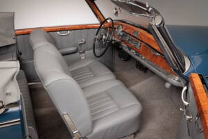 Bild 29/44 von Mercedes-Benz 300 S Cabriolet A (1953)