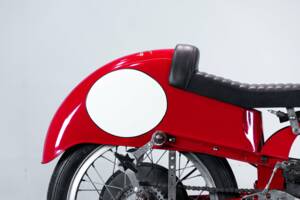 Bild 25/50 von Moto Guzzi DUMMY (1948)