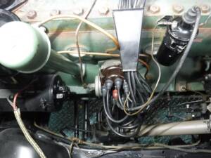 Image 32/50 of Packard 110 (1941)