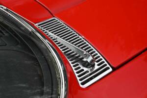 Image 49/50 de Chevrolet Corvette Sting Ray Convertible (1963)