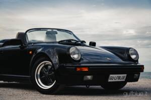 Image 20/85 of Porsche 911 Speedster 3.2 (1989)
