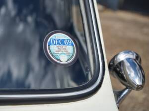 Image 37/50 of Austin Mini Cooper 850 (1968)