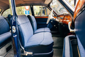 Immagine 139/199 di BMW 502 - 3,2 Litre (1961)
