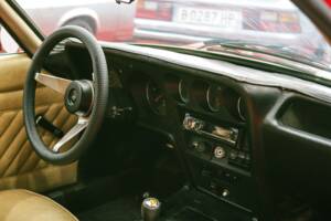 Bild 22/31 von Opel GT 1900 (1973)