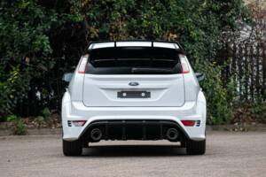 Image 7/50 of Ford Focus RS (2010)