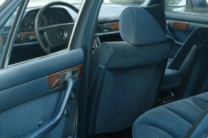 Bild 44/50 von Mercedes-Benz 280 S (1981)