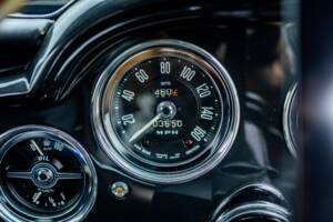 Image 34/50 de Aston Martin DB 4 (1960)