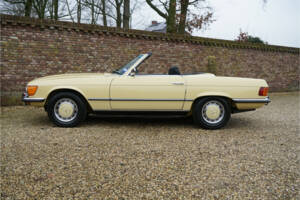Image 8/50 of Mercedes-Benz 450 SL (1973)