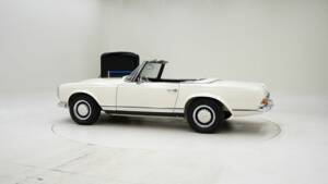Image 4/15 of Mercedes-Benz 280 SL (1969)