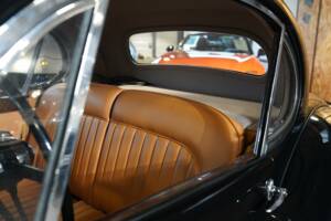 Image 14/22 of Jaguar XK 120 FHC (1960)