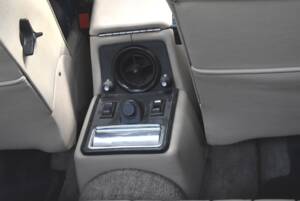 Image 31/47 of Daimler Sovereign 4.2 (1982)