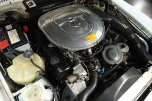 Image 28/30 of Mercedes-Benz 500 SL (1985)