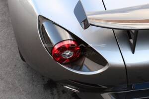 Immagine 24/32 di Aston Martin V12 Zagato (2013)
