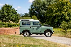 Image 21/50 of Land Rover 88 (1978)