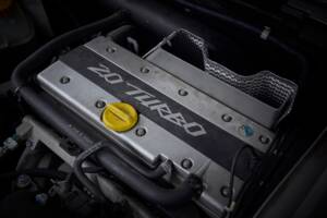 Image 50/81 of Opel Speedster 2.0 Turbo (2003)