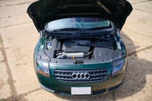 Bild 49/50 von Audi TT 1.8 T (2003)