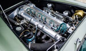 Image 5/50 de Aston Martin DB 4 (1960)