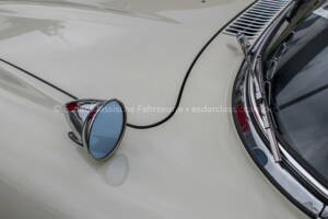 Image 13/38 de Mercedes-Benz 300 SL Roadster (1961)
