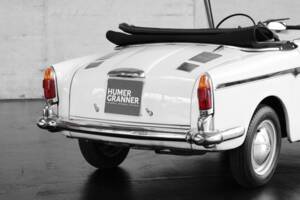 Image 11/37 of Autobianchi Bianchina Convertible (1960)