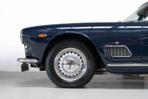 Bild 21/41 von Maserati 3500 GTI Touring (1962)