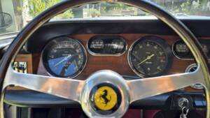 Imagen 30/66 de Ferrari 330 GT 2+2 (1964)