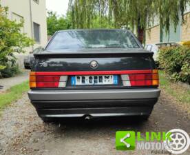 Image 2/10 of Alfa Romeo 75 2.0 Twin Spark (1991)