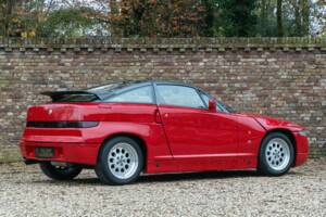Image 32/50 of Alfa Romeo SZ (1991)