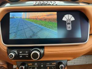 Image 27/37 of Ferrari Portofino (2019)