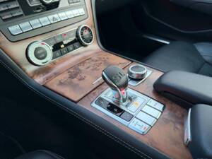 Bild 13/22 von Mercedes-Benz SL 350 (2013)