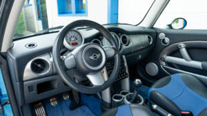 Imagen 24/60 de Mini Cooper S (2004)