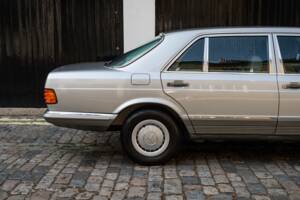 Bild 16/50 von Mercedes-Benz 500 SEL (1984)